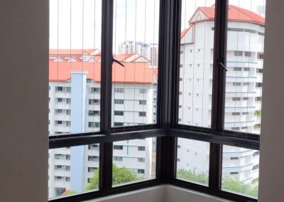 Frame Windows Invisible Grilles 1