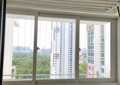 Sliding Invisible Grilles 1